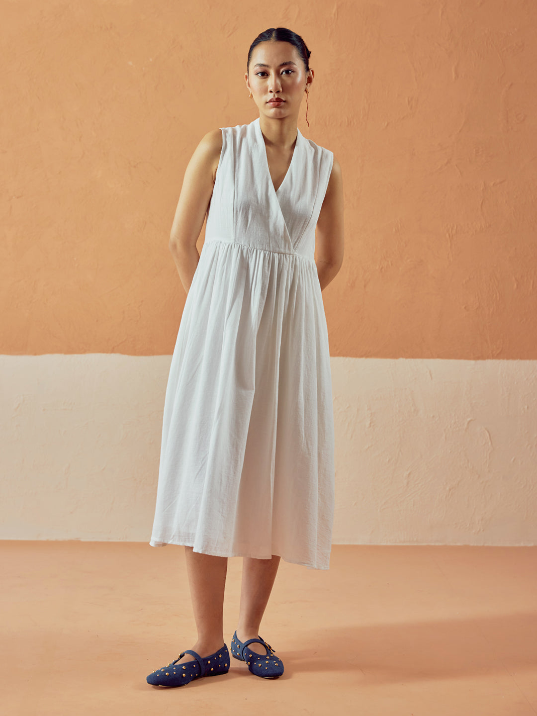 FIORRA Women's White Solid Linen Maxi Dress