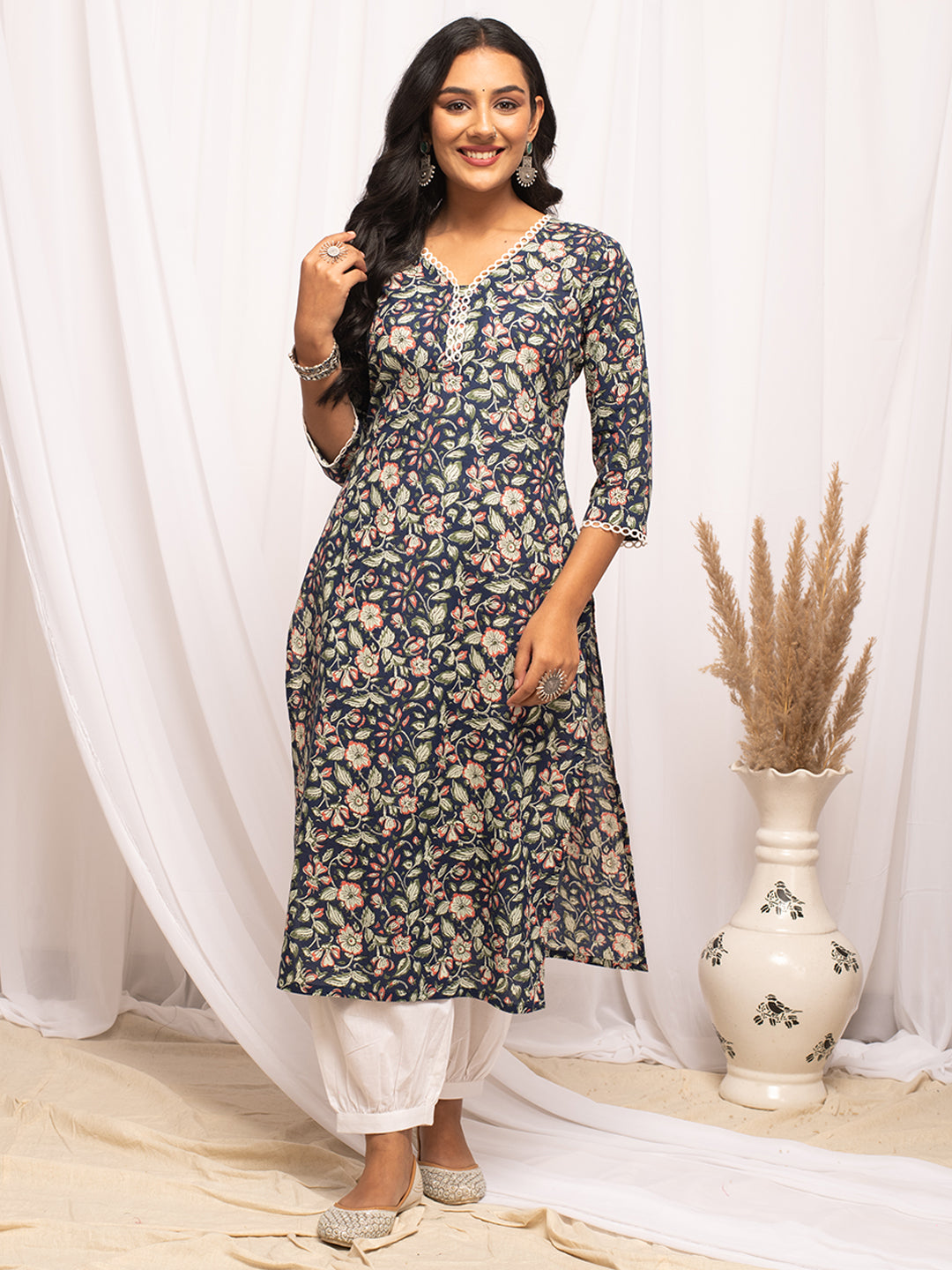 FIORRA Women's Floral Printed Blue Cotton Straight Kurta