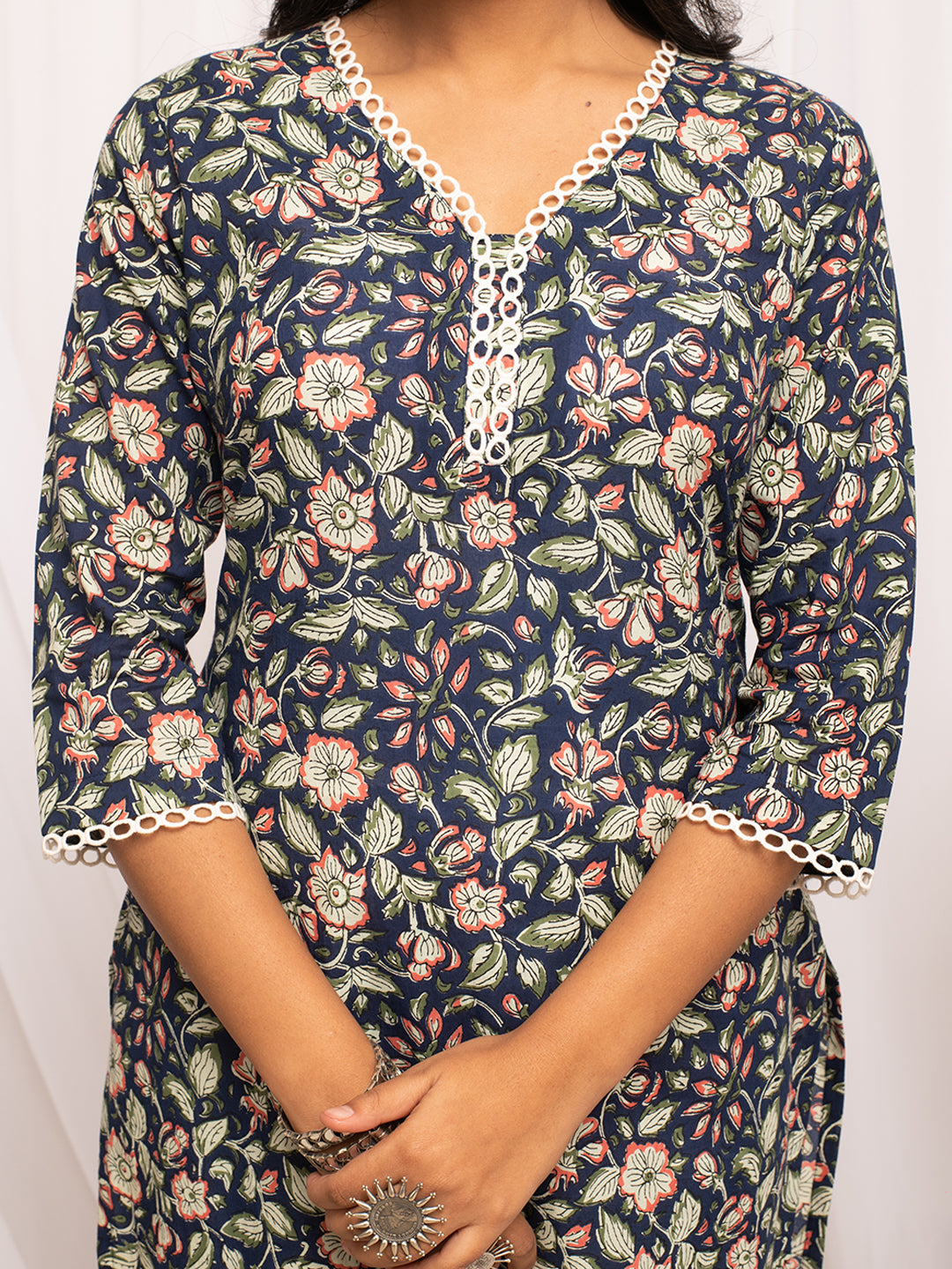 FIORRA Women's Floral Printed Blue Cotton Straight Kurta