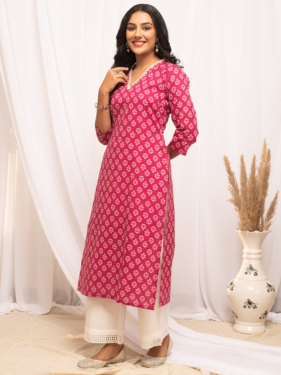 FIORRA Women's Floral Printed Pink Cotton Straight Kurta