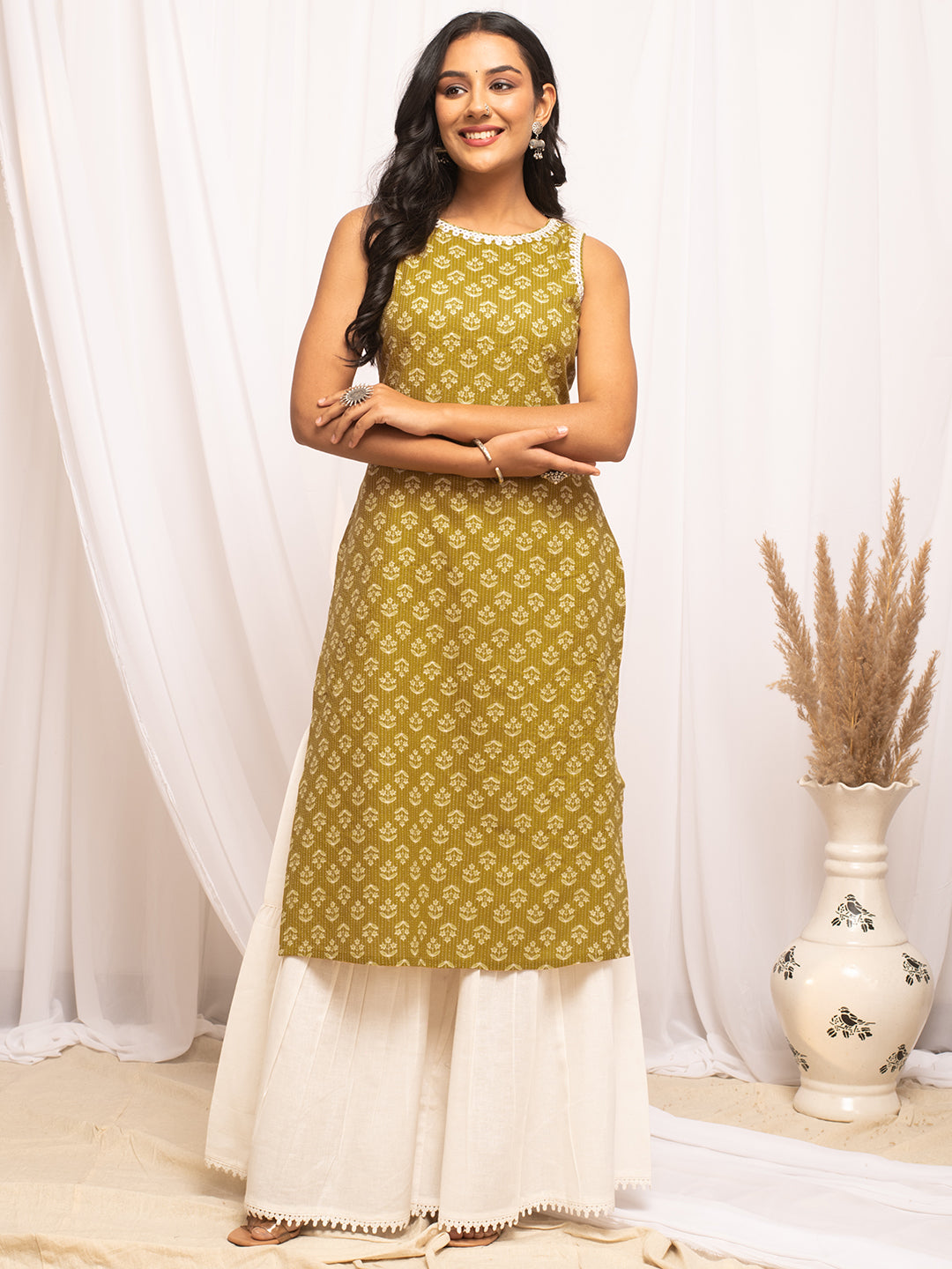 FIORRA Women's Floral Printed Yellow Cotton Straight Kurta