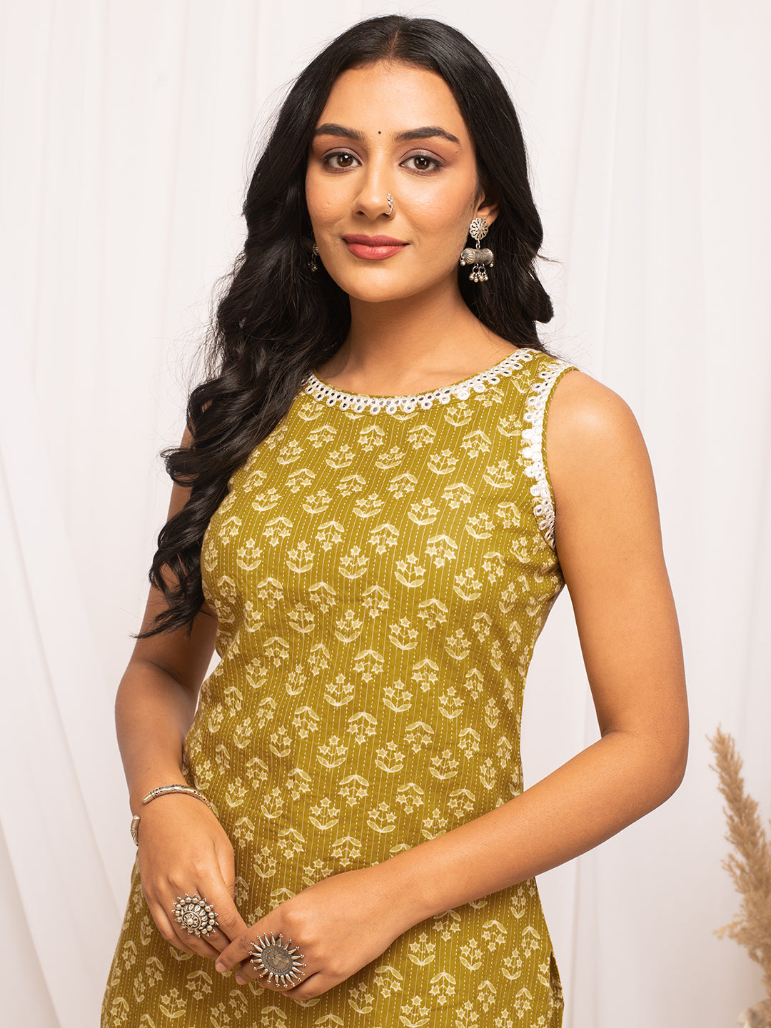 FIORRA Women's Floral Printed Yellow Cotton Straight Kurta