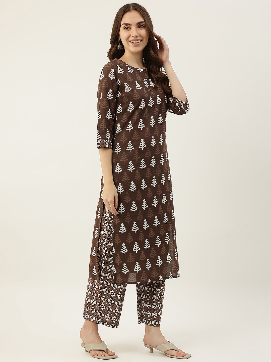 FIORRA Women's Brown Straight Cotton Kurta With Palazzo And Dupatta