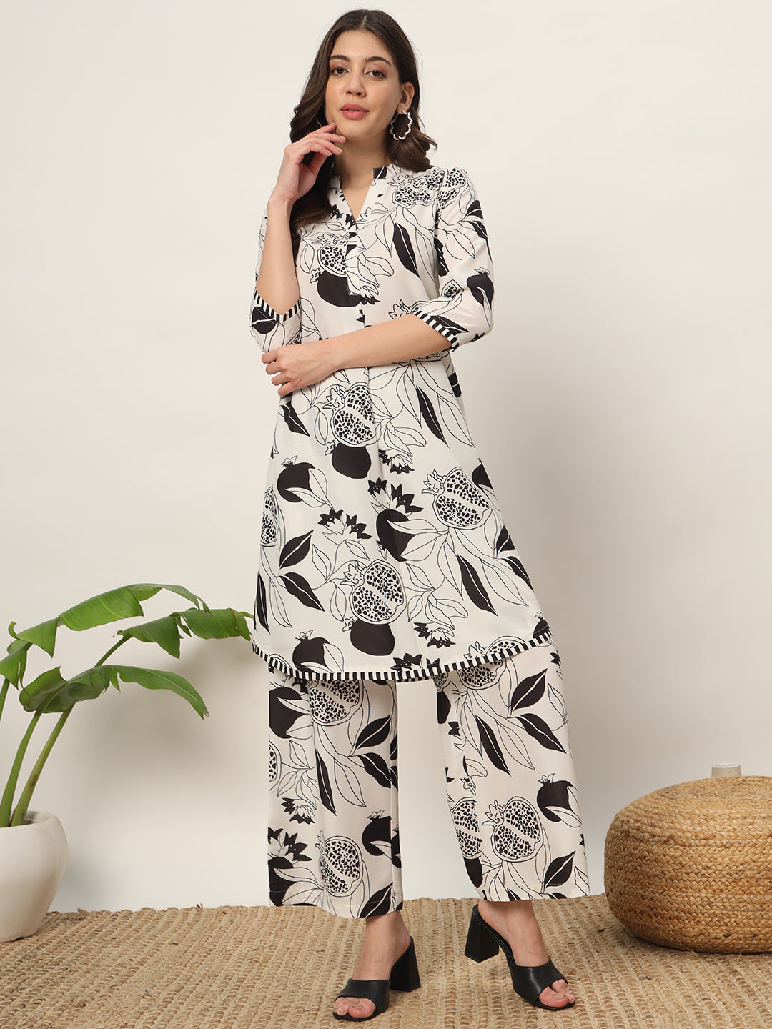 FIORRA Women's Off White Cotton Blend Printed Tunic With Palazzo Kurta set