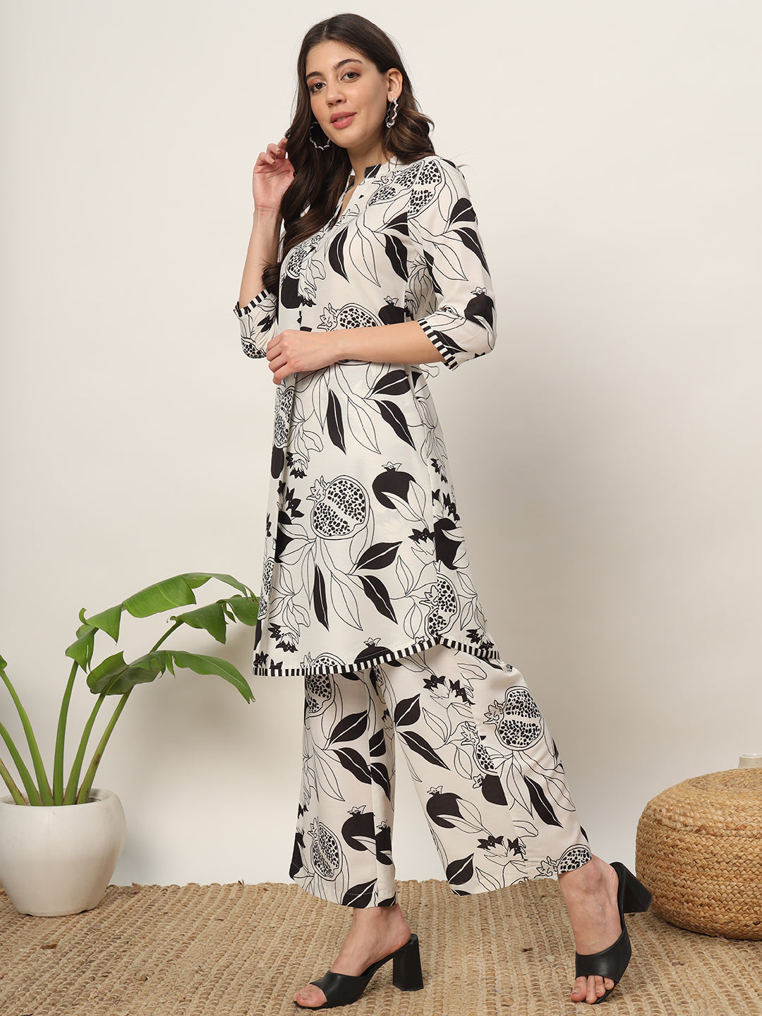 FIORRA Women's Off White Cotton Blend Printed Tunic With Palazzo Kurta set