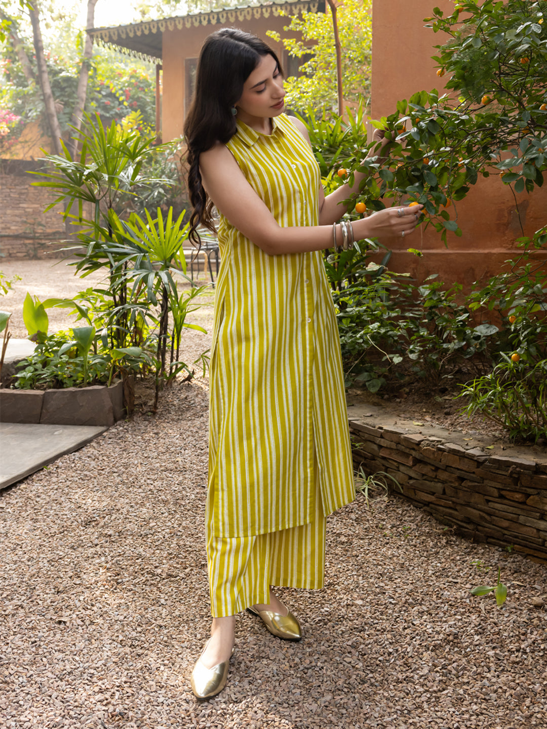 FIORRA Women's yellow Cotton Straight-cut Kurta Set