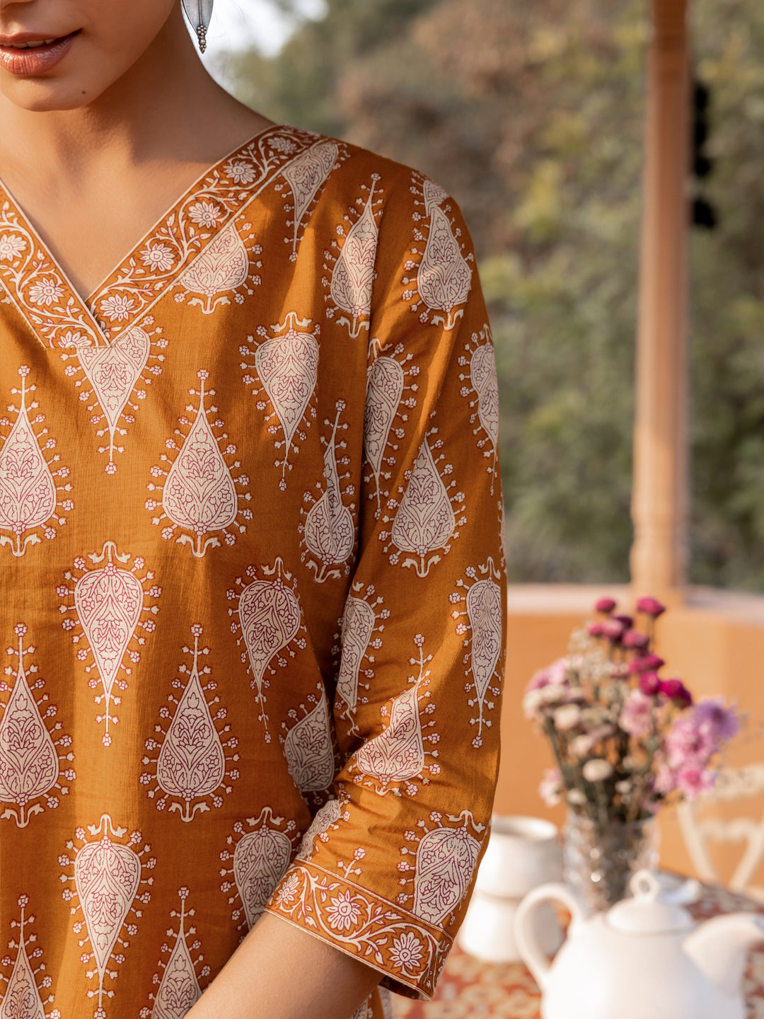 FIORRA Women's Mustard Cotton Printed Straight-Cut Kurta Set