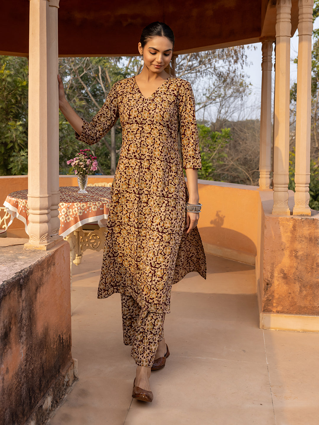 FIORRA Women's Maroon Floral Print Cotton Straight Kurta Set