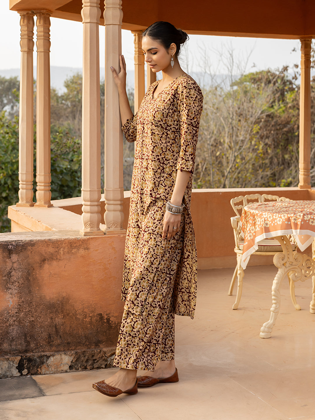 FIORRA Women's Maroon Floral Print Cotton Straight Kurta Set