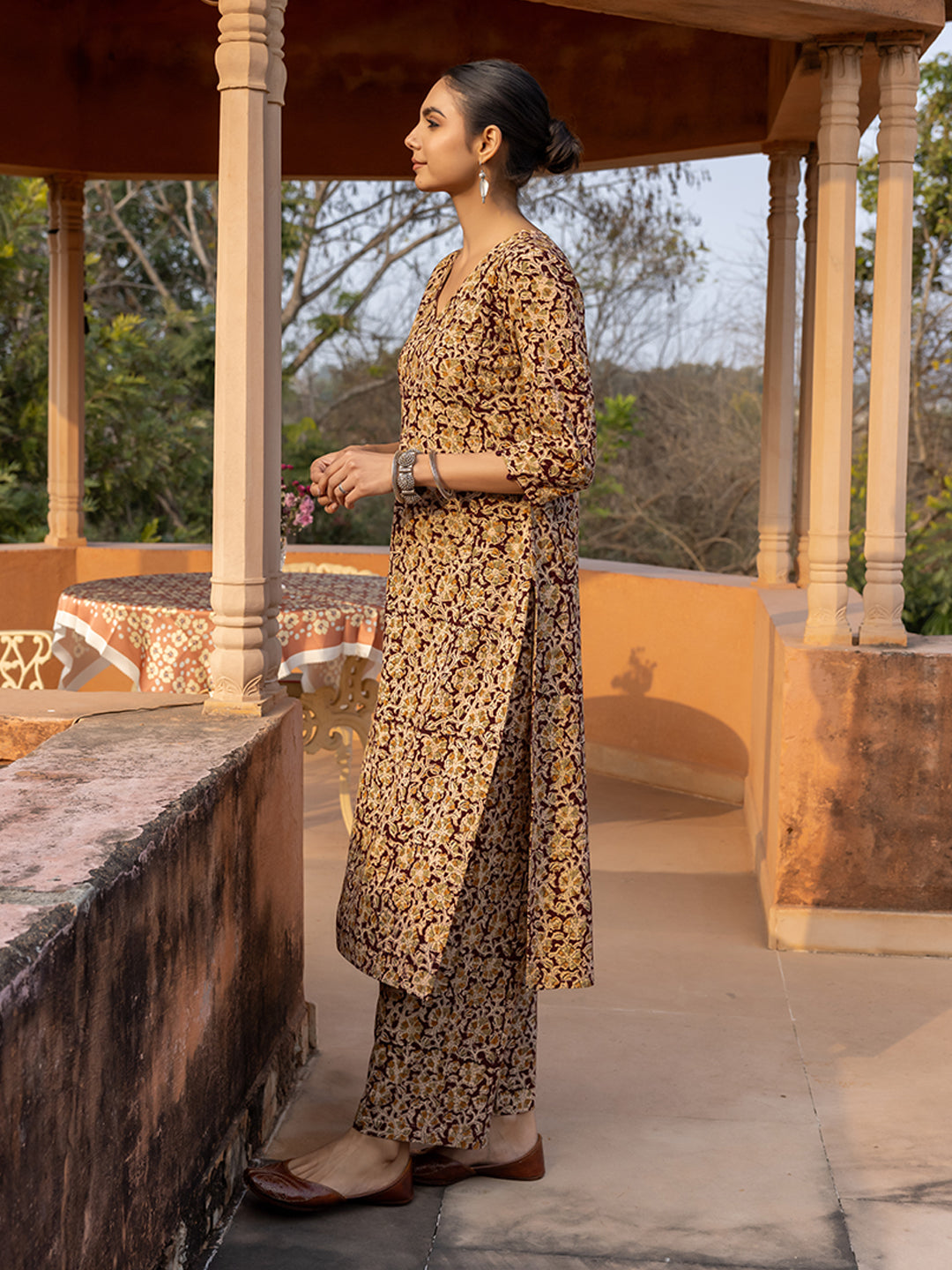 FIORRA Women's Maroon Floral Print Cotton Straight Kurta Set