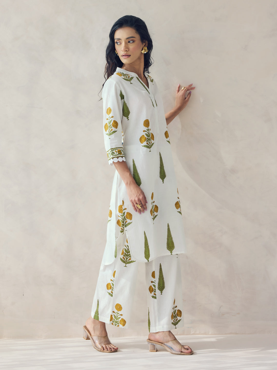 FIORRA Women's Off-White Floral Print Cotton Straight Kurta Set