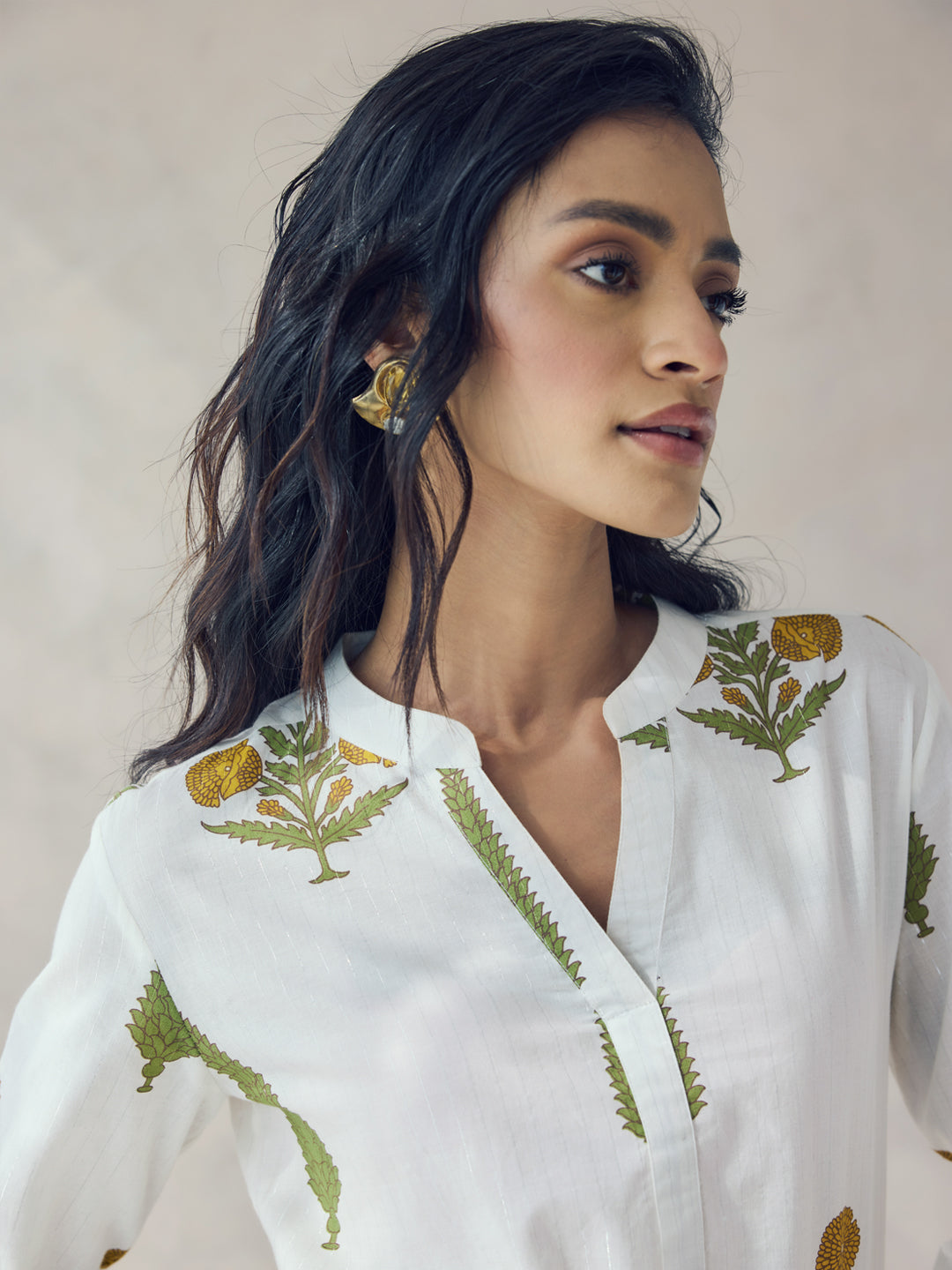 FIORRA Women's Off-White Floral Print Cotton Straight Kurta Set