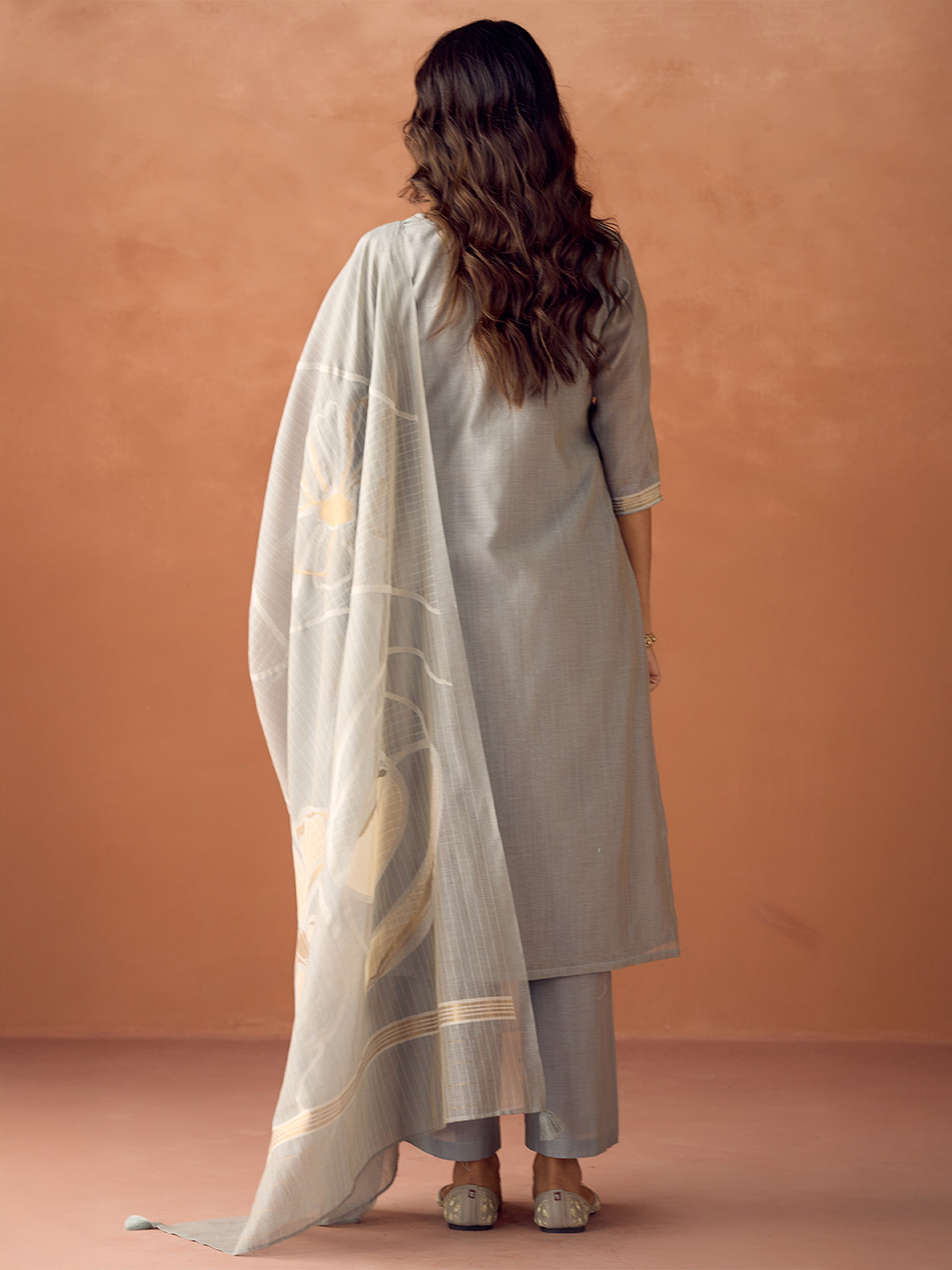 FIORRA Women Grey Cotton Blend Jacquard Woven Kurta Set with Dupatta