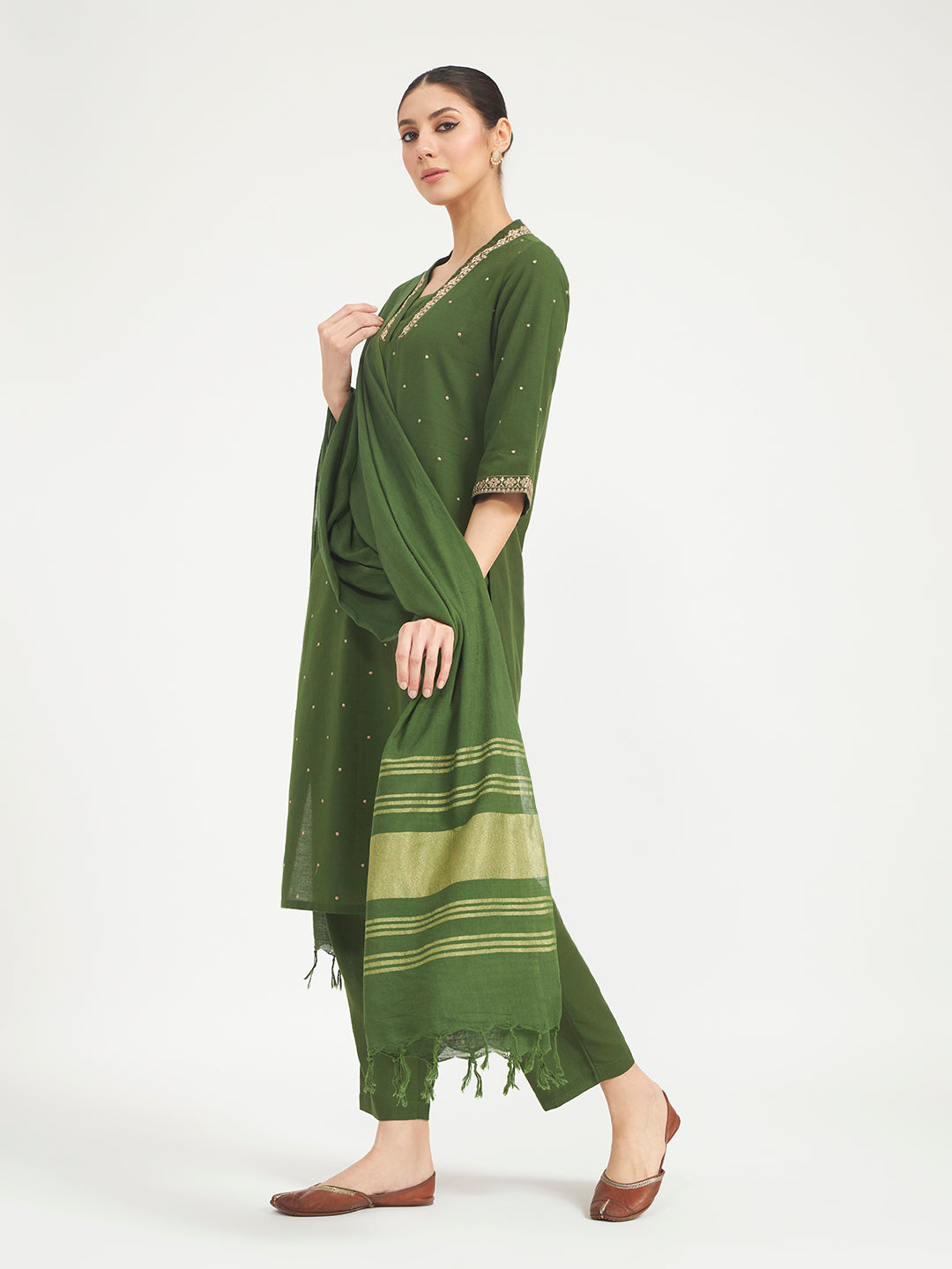 FIORRA Women Green Embroidered Linen Kurta Set with Dupatta