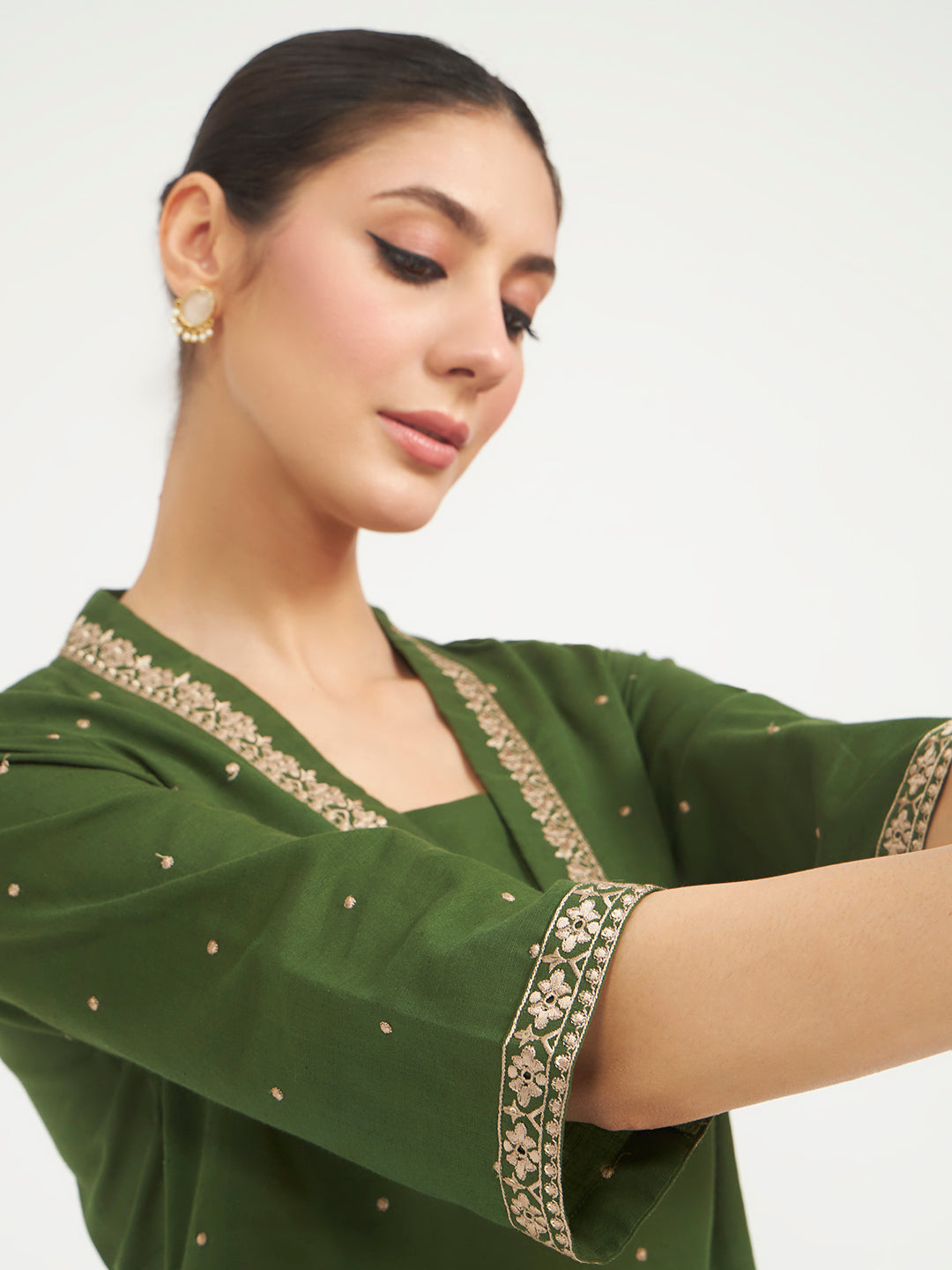 FIORRA Women Green Embroidered Linen Kurta Set with Dupatta