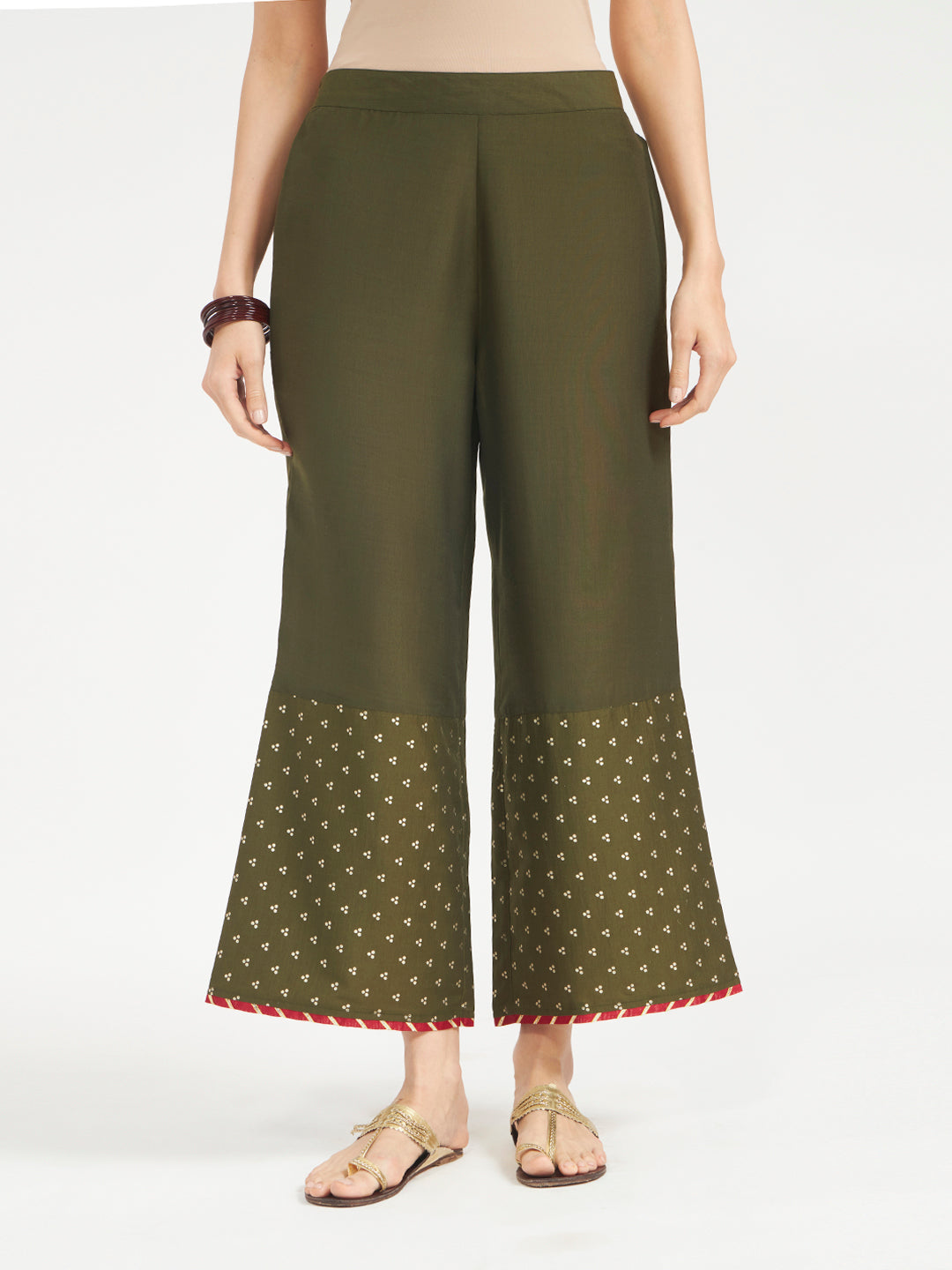 FIORRA Women Olive Green Embroidered Silk Blend Straight Kurta Set with Dupatta