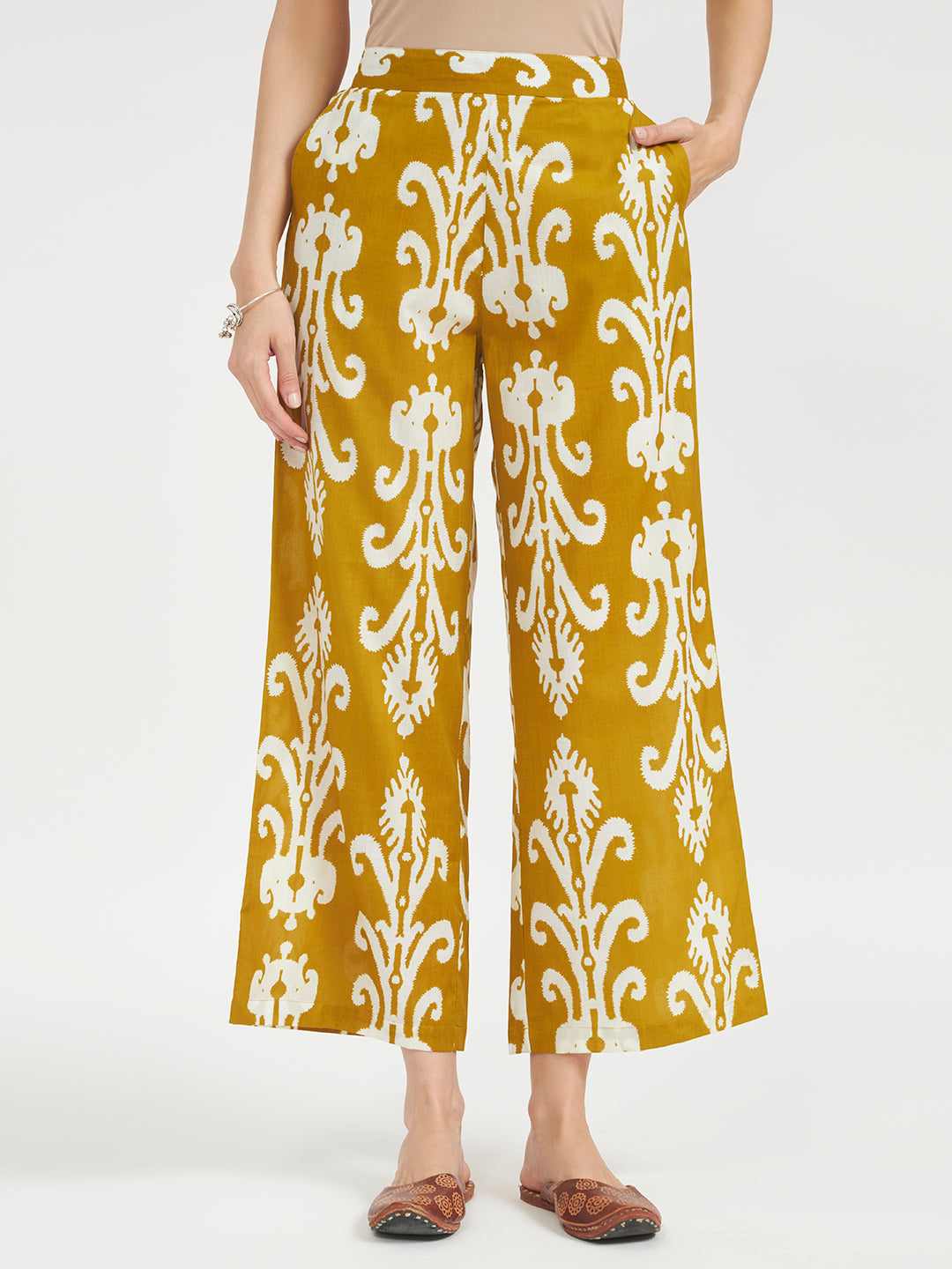 FIORRA Women Mustard Yellow Printed Pure Cotton Kurta Set