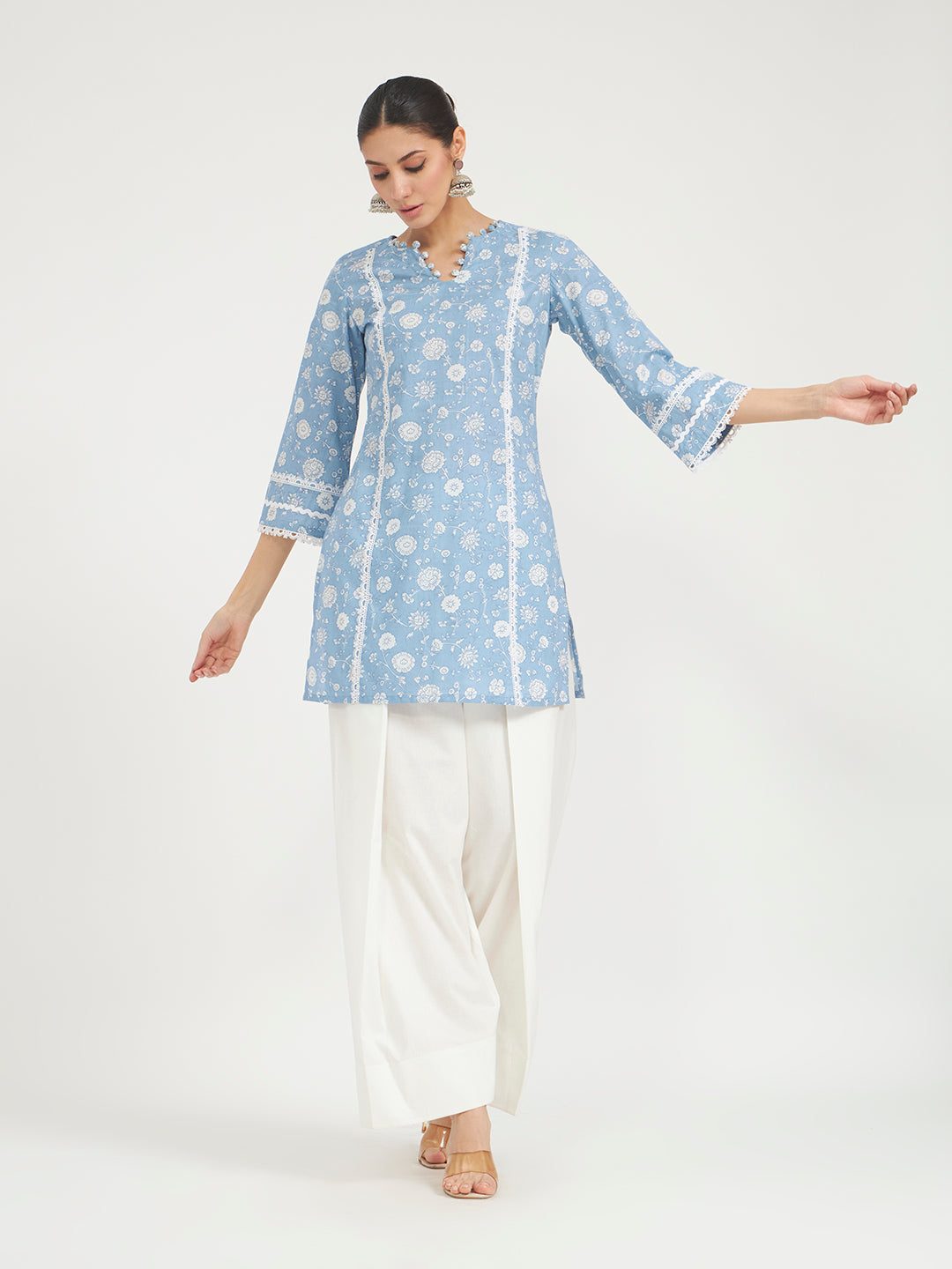 FIORRA Women Sky Blue Floral Printed Pure Cotton Straight Kurta with Farsi Salwar